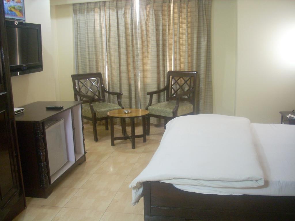 Hotel Ganga Ratan Agra  Habitación foto