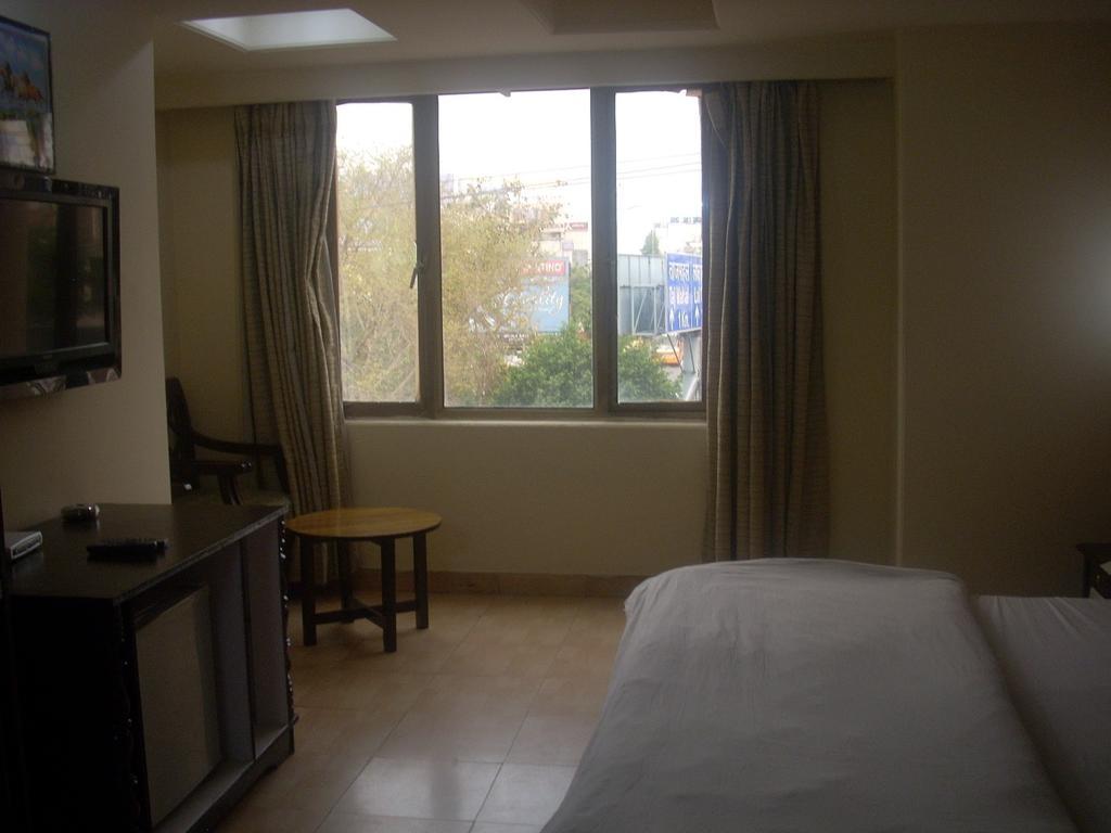 Hotel Ganga Ratan Agra  Habitación foto