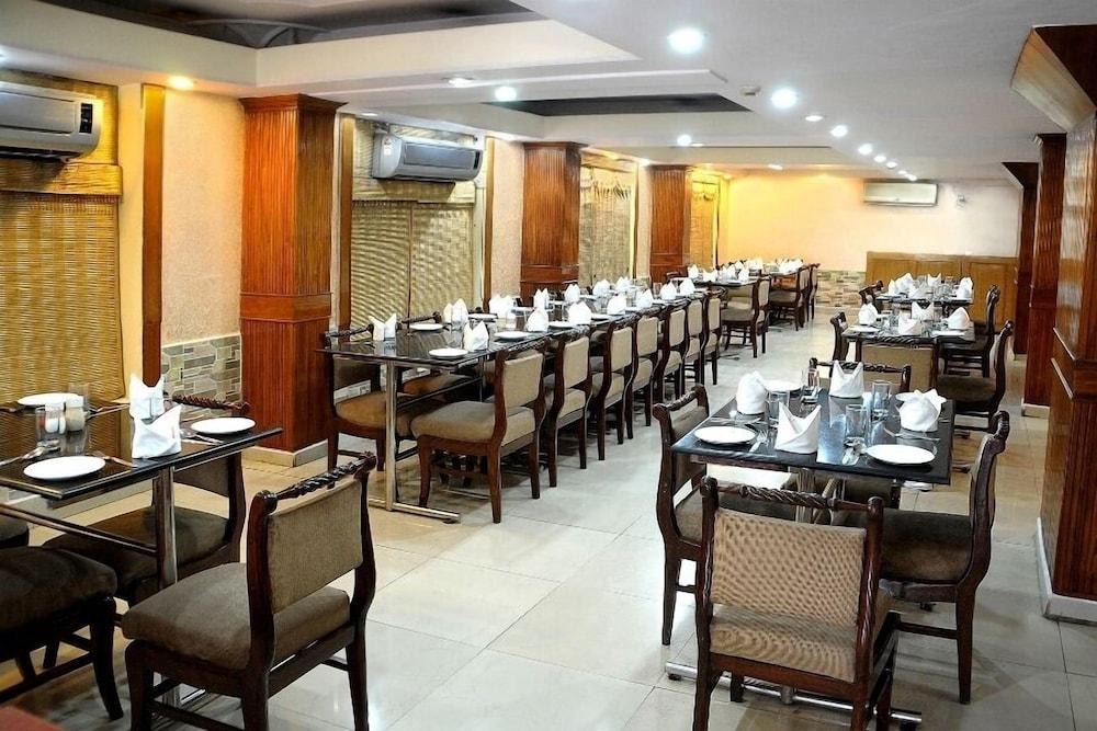 Hotel Ganga Ratan Agra  Exterior foto