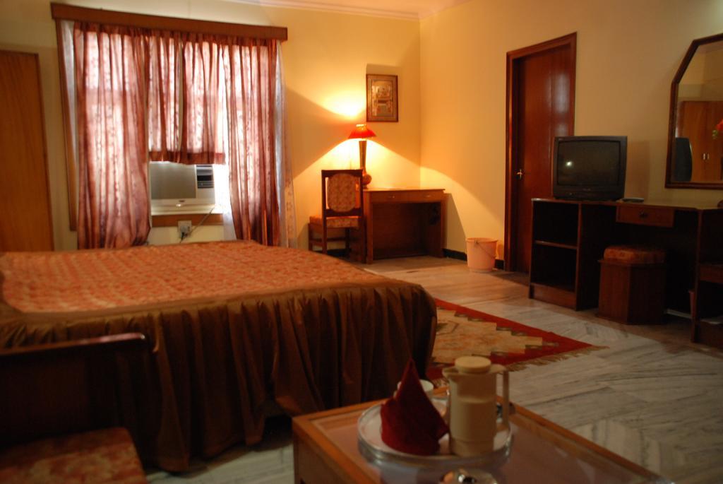 Hotel Ganga Ratan Agra  Habitación foto